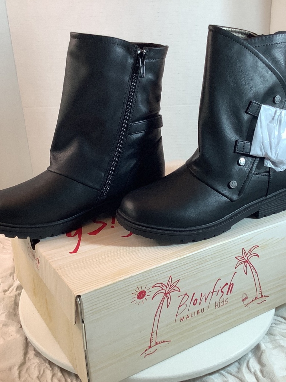 NWT Blowfish Malibu Kids black leather moto boots big girls 3 or ladies 5. - Picture 3 of 14